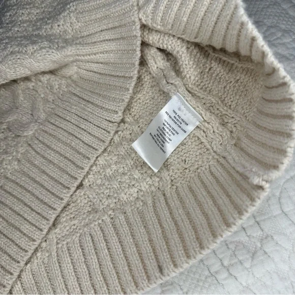 Chunky Cable Knit Fisherman Womens Medium White Tennis
Pickleball Preppy - Picture 5 of 8